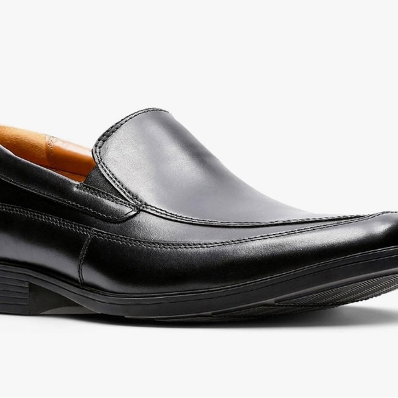 Clarks Men's Tilden Free Loafer. New in box. Size: 8.5 - Picture 2 of 4